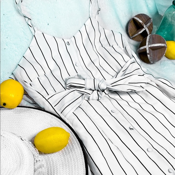 Dresses & Skirts - Two Way Wear Striped Midi Length Brunch Dress